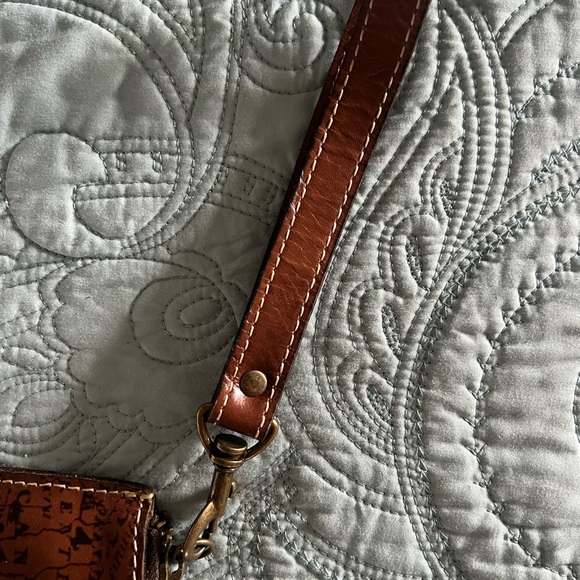 Patricia Nash St. Corce Wristlet Rust Riot Big Map Print - Picture 9 of 13